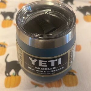 Yeti Rambler Wine Tumbler